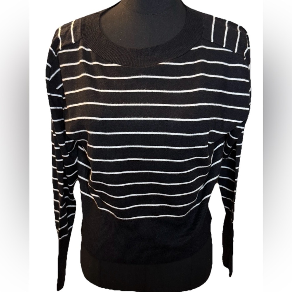 Philosophy Women’s Black & White Longsleeved Striped Sweater, Size Small Petite